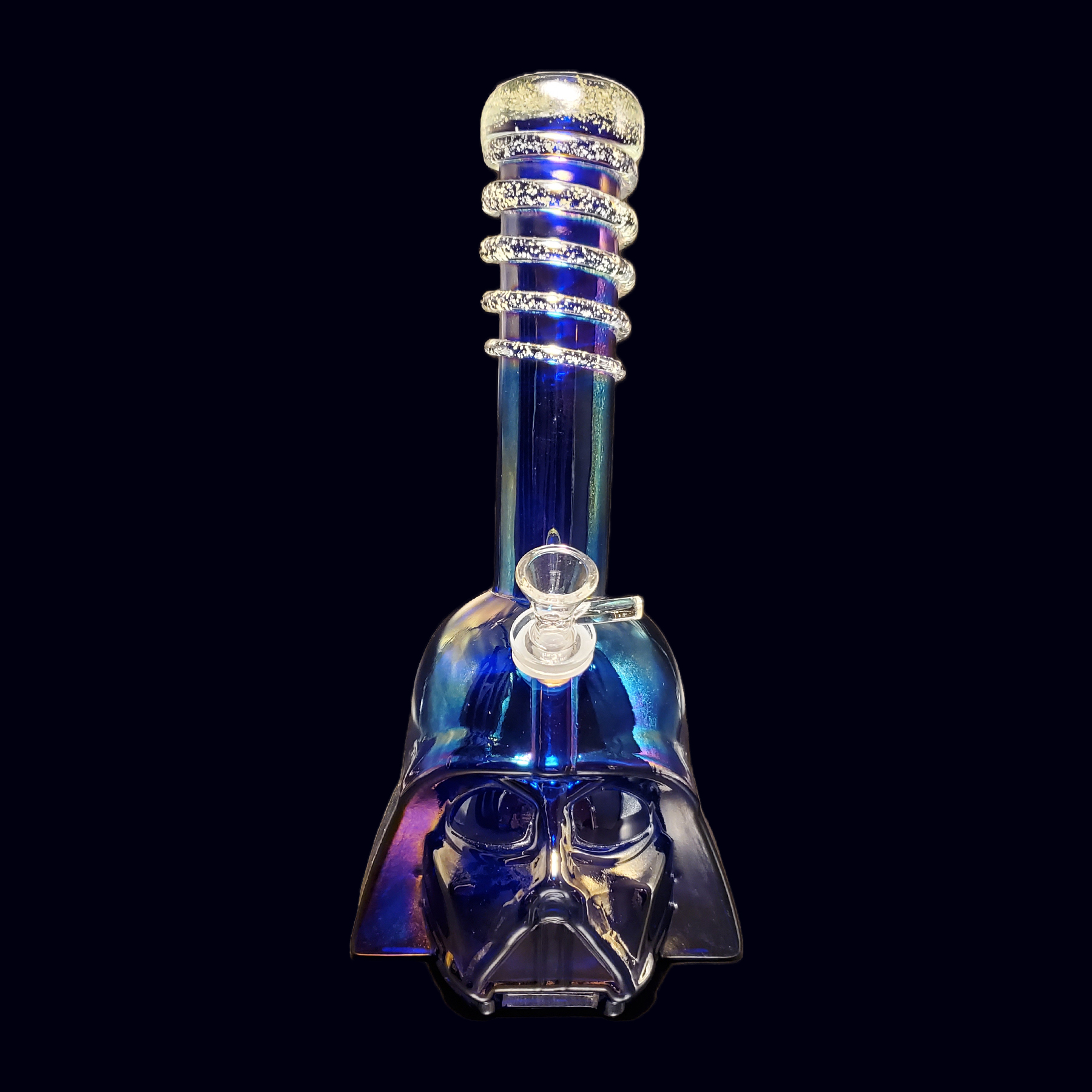 A glass pipe shaped like darth vader.